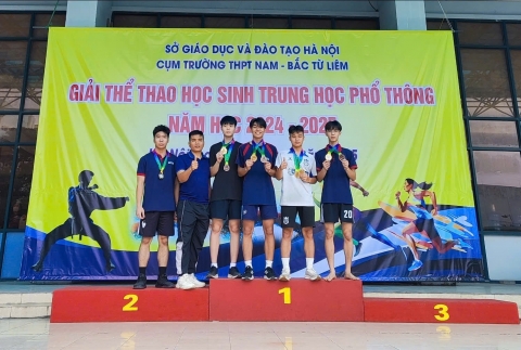 HỌC SINH TRƯỜNG THPT ĐOÀN THỊ ĐIỂM TỎA SÁNG VỚI 5 HUY CHƯƠNG VÀNG, 3 HUY CHƯƠNG ĐỒNG TẠI GIẢI THỂ THAO CẤP CỤM BẮC - NAM TỪ LIÊM