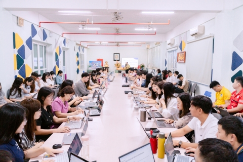 KỶ NGUYÊN SỐ – THÁCH THỨC VÀ CƠ HỘI